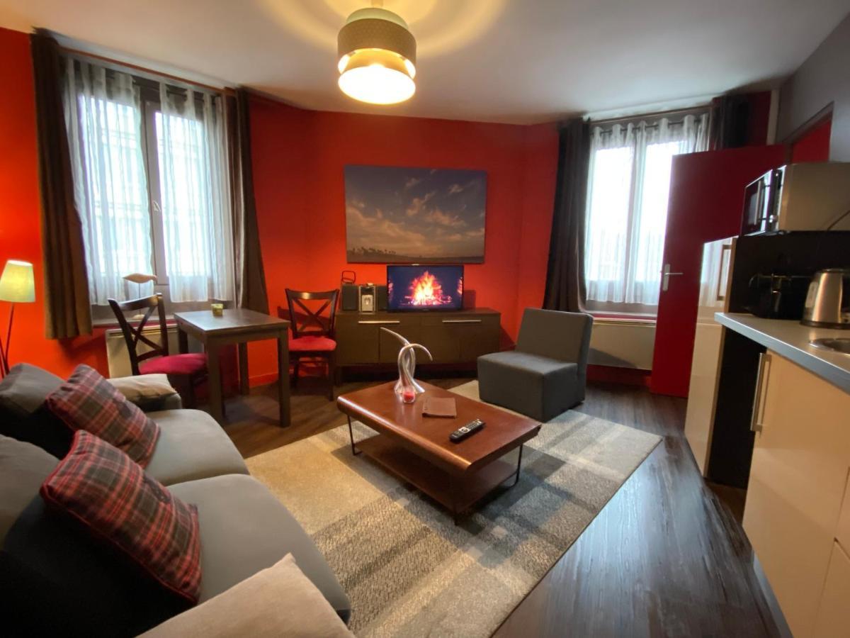 Loger A La Madeleine Apartment Ла Мадлен Екстериор снимка