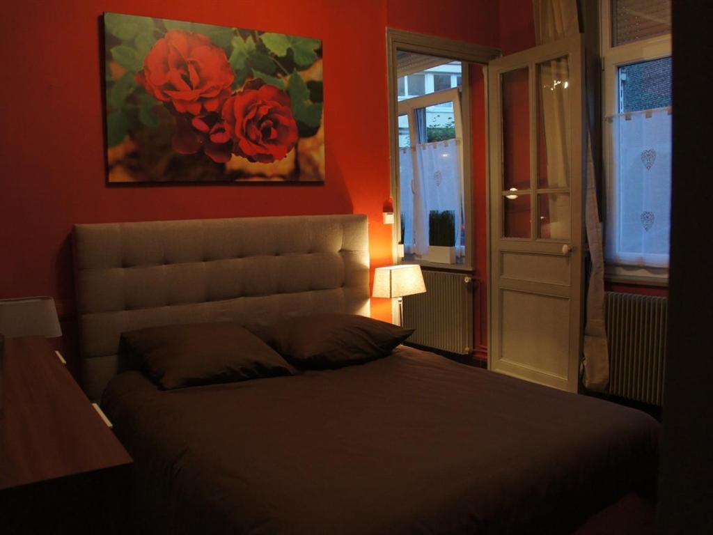 Loger A La Madeleine Apartment Ла Мадлен Стая снимка